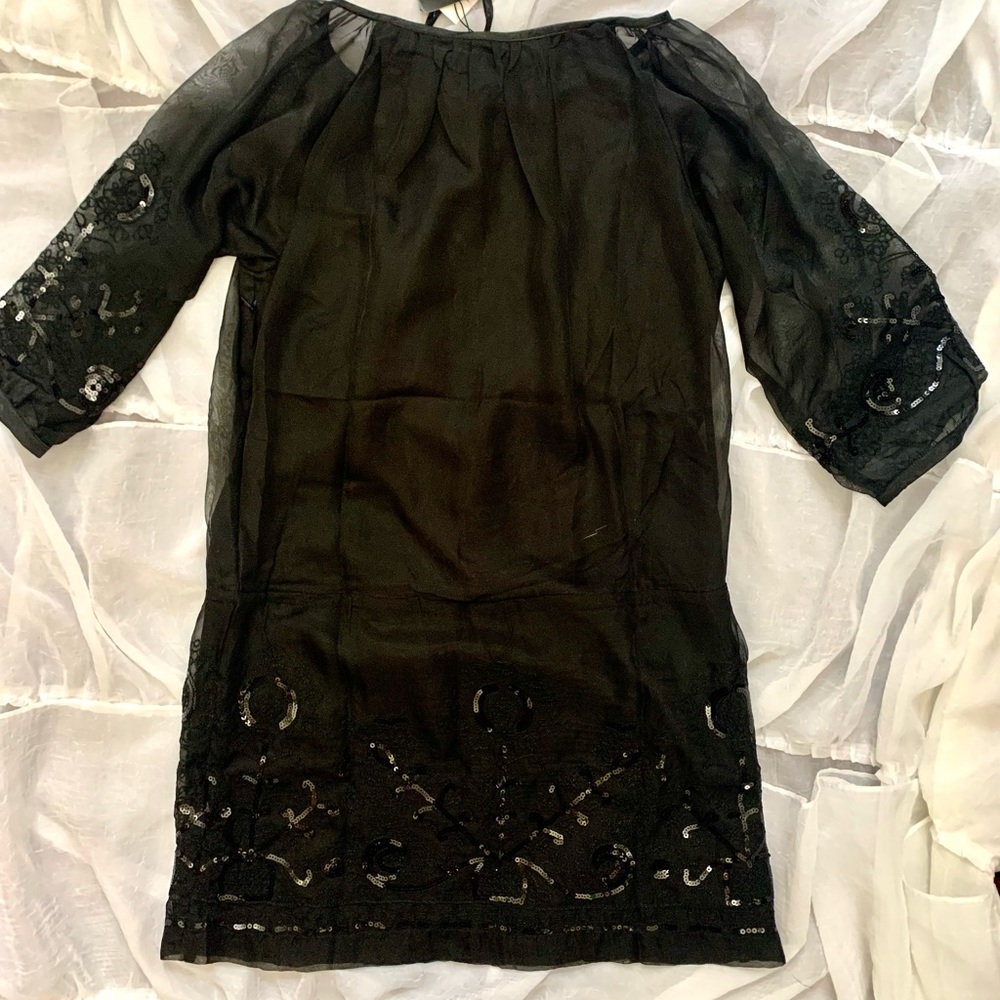 Black dress - Picture 2 of 6